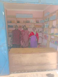 Kangai met Neema en een zoon van haar bijna een half jaar later.